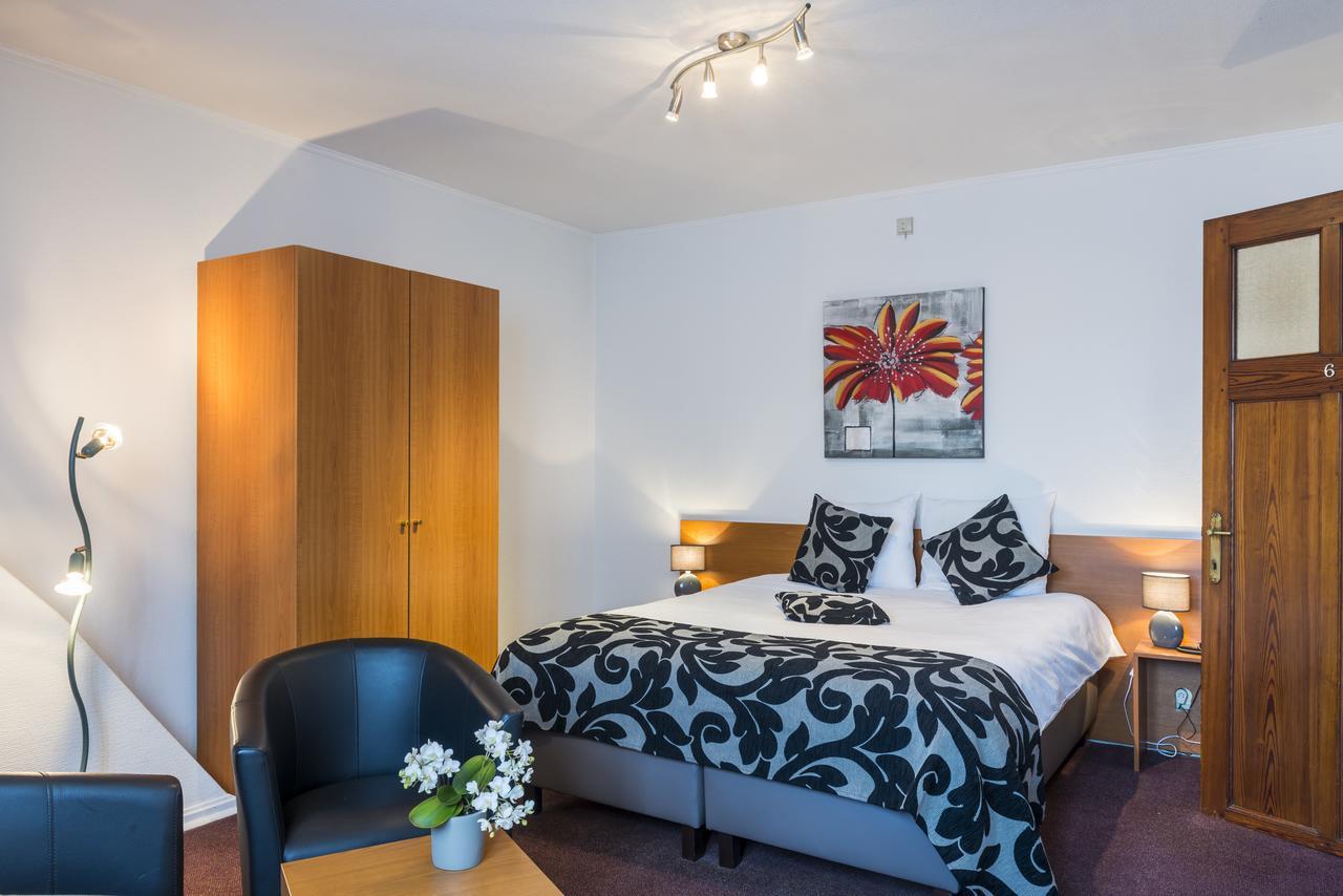 Hostellerie Lou Pahou Ронсе Экстерьер фото